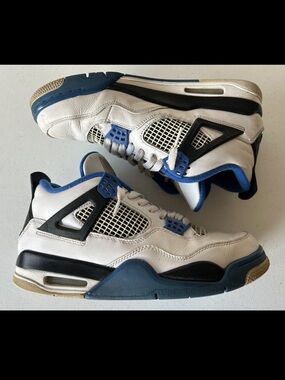 Jordan 4 Motorsport Blue
